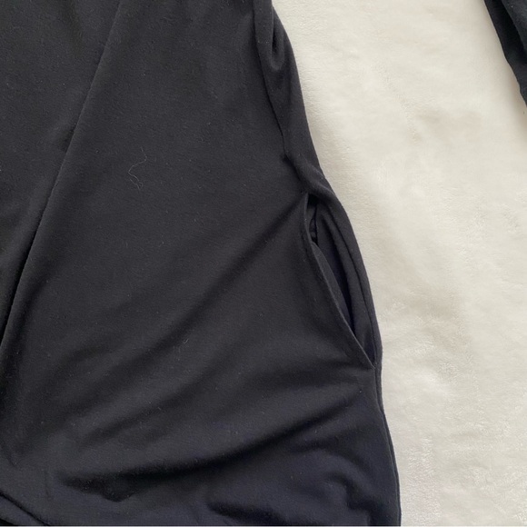 Black T-Shirt Dress with Pockets - Picture 4 of 5